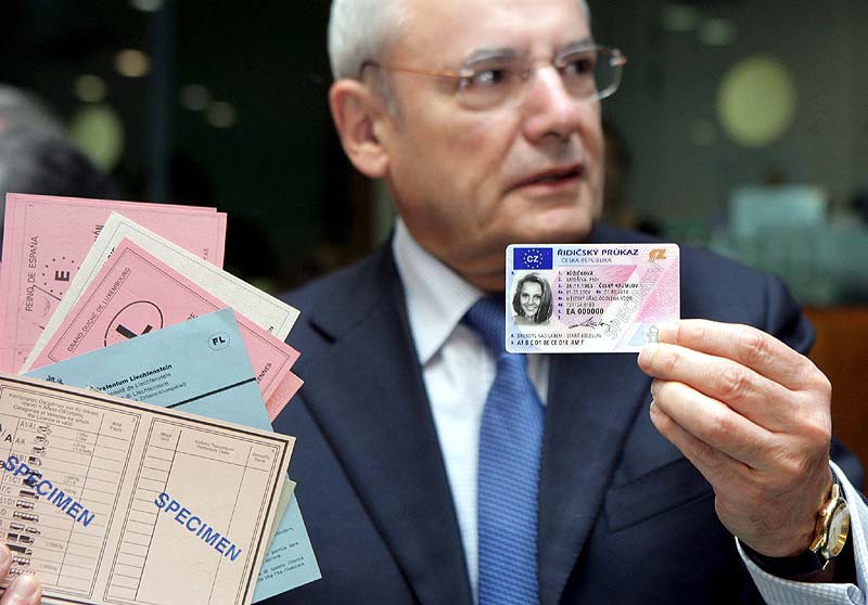 Αλλάζουν τα διπλώματα οδήγησης στην Ε.Ε.