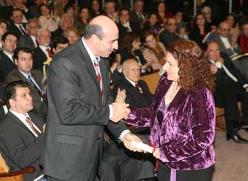 Συνεχίζονται οι αντιδράσεις στο Ηράκλειο για το νέο βιβλίο της Ρέας Γαλανάκη