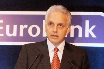 Μέρισμα 0,90 ευρώ και διανομή δωρεάν μετοχών από την Eurobank