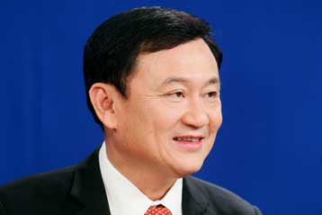 Νικητής των εκλογών της Ταϊλάνδης αυτοανακηρύχθηκε ο Σιναουάτρα