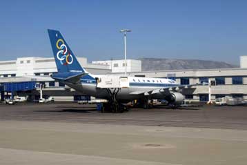 Τελεσίγραφο δύο μηνών δίνει η Ευρωπαϊκή Επιτροπή στην Ολυμπιακή