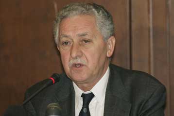 Πρόταση νόμου από τον ΣΥΝ για την κατάργηση της πολιτικής επιστράτευσης