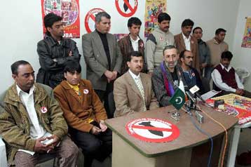 Επιμένουν οι Πακιστανοί μετανάστες για τις απαγωγές από μυστικές υπηρεσίες