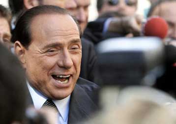 Χυδαία περιγραφή των ψηφοφόρων της κεντροαριστεράς διά στόματος Μπερλουσκόνι