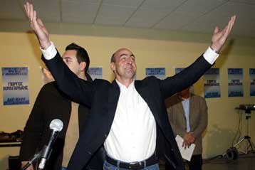 Πολιτική ένταση από τις ύβρεις κατά του προέδρου του ΠΑΣΟΚ