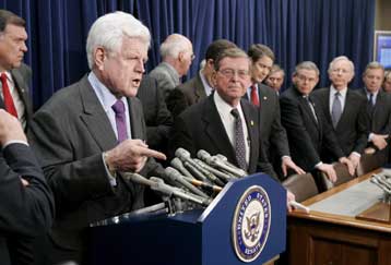 Ανοίγει ο δρόμος για την ψήφιση του νέου μεταναστευτικού νόμου στις ΗΠΑ