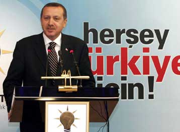 Ο Ερντογάν είναι ο πλέον εθνικιστής πολιτικός της Τουρκίας, σύμφωνα με έρευνα