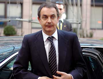 Σε μίνι ανασχηματισμό της κυβέρνησής του προχώρησε ο Ισπανός πρωθυπουργός