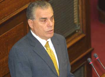 Δέσμευση Γιακουμάτου για το μέλλον των εργαζομένων στη ΒΦΛ