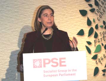 Επίθεση Μ.Ξενογιαννακοπούλου στην κυβέρνηση για αποδυνάμωση των θεσμών της ΤΑ