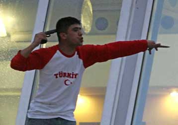 Ομηρεία με αίσιο τέλος σε εστιατόριο στο κέντρο της Κωνσταντινούπολης