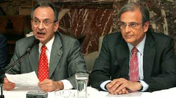 Στα 3 δισ. ευρώ ανέρχεται το πρόγραμμα κρατικών προμηθειών το 2006