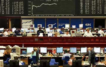 Σταθεροποιητικές τάσεις στα ευρωπαϊκά χρηματιστήρια τη Δευτέρα