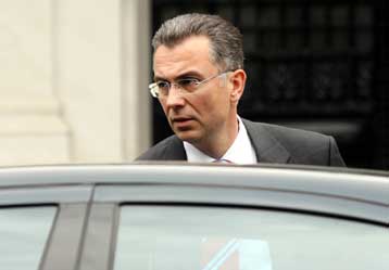 Πριν από τα θερινά τμήματα της Βουλής θα ψηφιστεί το νομοσχέδιο για τα ΜΜΕ