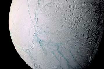 Πιθανό καταφύγιο ζωής ο δορυφόρος Κρόνου Εγκέλαδος