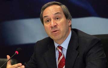 Οπαδός του «ιρλανδικού μοντέλου» στην οικονομία δηλώνει ο Γ.Αλογοσκούφης