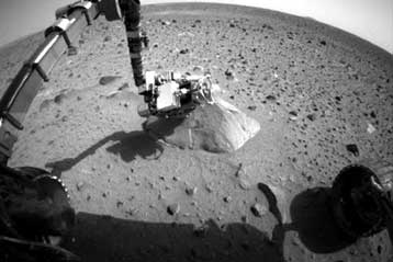 To ανάπηρο Spirit βρίσκει καταφύγιο για τον αρειανό χειμώνα