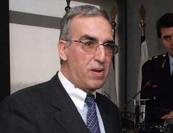 Περιορισμένων δυνατοτήτων το φορητό σύστημα παρακολούθησης, λέει ο διοικητής της ΕΥΠ