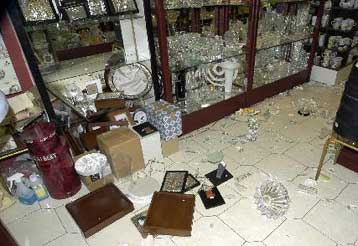 Με 5,8 Ρίχτερ χτύπησε ξανά ο Εγκέλαδος στη Ζάκυνθο