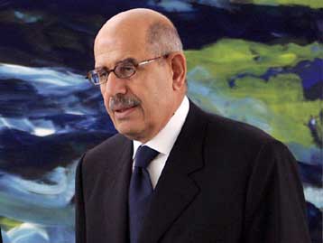 Πιέσεις στην Τεχεράνη για πάγωμα του πυρηνικού προγράμματος από τον Ελ Μπαραντέι