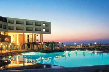 Αμνηστία στις πολεοδομικές υπερβάσεις των ξενοδόχων ζητά το Ξενοδοχειακό Επιμελητήριο