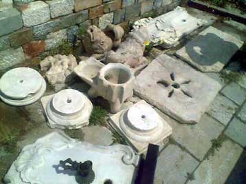 Έφοδος σε βίλα εφοπλιστών οδηγεί σε αρχαιολογικό θησαυρό