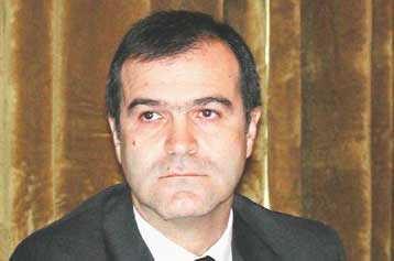 Σε τροχιά συγχώνευσης η Marfin με Εγνατία και Λαϊκή, λέει ο Α.Βγενόπουλος