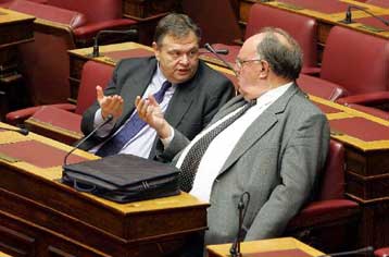 Πρόταση νόμου για την κατάργηση της πολιτικής επιστράτευσης κατέθεσε και το ΠΑΣΟΚ