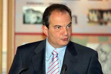 Εγγυήσεις Καραμανλή προς τους εργαζομένους της ΒΦΛ για το εργοστάσιο της Θεσσαλονίκης