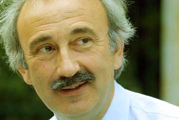 Αποκατάσταση για όσους αδικήθηκαν στην υπόθεση Πάχτα εξετάζει το ΠΑΣΟΚ