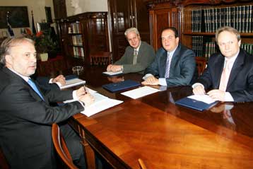 Για Διεθνές Πανεπιστήμιο στη Θεσσαλονίκη έως το 2007 δεσμεύτηκε ο Κ.Καραμανλής