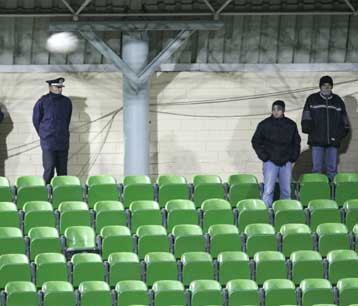 Χωρίς θεατές η αναμέτρηση Ακράτητου-Καλαμαριάς