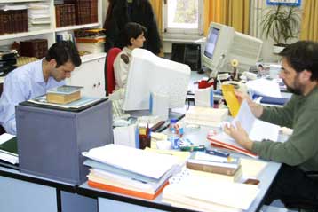 Αναδρομικό επίδομα 176 ευρώ το μήνα σε 300.000 δημόσιους υπαλλήλους