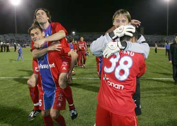 Βγαίνει UEFA ο ΠΑΟΚ, ελπίδα σωτηρίας για Πανιώνιο, υποβιβάσθηκαν Ακράτητος, Καλλιθέα