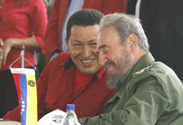 Το ρόλο της… ΕΣΣΔ αναλαμβάνει να παίξει η Βενεζουέλα στην Κούβα του Φιντέλ