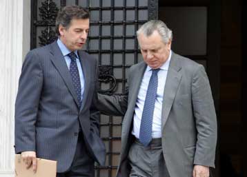 Σε ειδική νομοπαρασκευαστική επιτροπή η ενίσχυση της ασφάλειας των επικοινωνιών