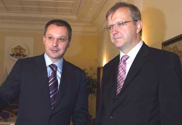 Χωρίς εκπλήξεις η έκθεση της Κομισιόν για την ένταξη Βουλγαρίας και Ρουμανίας στην ΕΕ