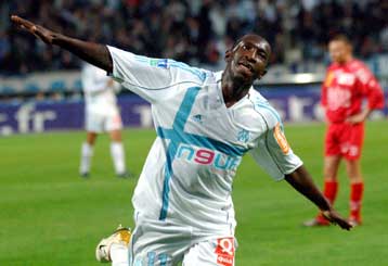Η Μαρσέιγ ξανά στο παιχνίδι της εξόδου στο Champions League μετά την επιστροφή βαθμών