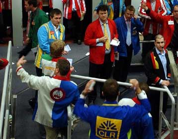 Αλμα του πετρελαίου πάνω από τα 74 δολάρια, σε νέο ιστορικό ρεκόρ