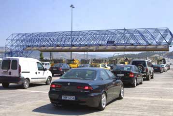 Κορυφώνεται η έξοδος από τα αστικά κέντρα για τον εορτασμό του Πάσχα