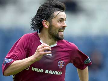 Ήττα της Χαρτς που περιμένει το old firm Σέλτικ-Ρέιντζερς