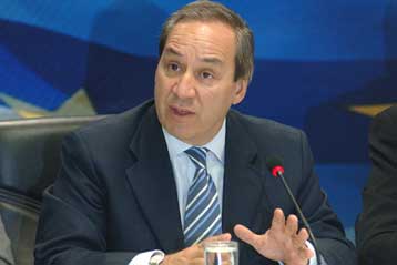 Κόντρα αντιπολίτευσης – κυβέρνησης για το δημοσιονομικό έλλειμμα