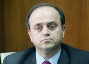 Σιωπηρή παράταση για τις αλλαγές στους κανονισμούς προσωπικού των ΔΕΚΟ