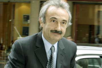 Ανακάλεσε η πρώην γραμματέας του Κ.Στέγκου καταγγελία κατά του Χρ.Πάχτα