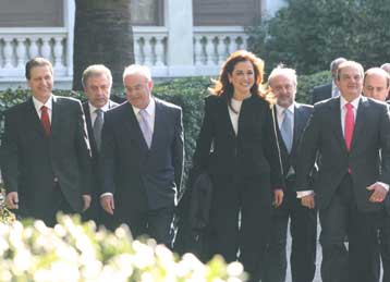 Την υποχρεωτική εξάντληση της κυβερνητικής θητείας θα προτείνει ο πρωθυπουργός