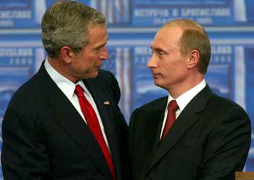 Ύστατη προσπάθεια Μπους για το ρωσικό «ναι» στην επιβολή κυρώσεων κατά του Ιράν