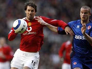 Ακόμα μια ευκαιρία έδωσε στην Λίβερπουλ η Μάντσεστερ Γ. με το 0-0 με την «Μπόρο»