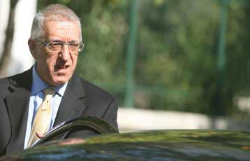 Τους σύγχρονους ευεργέτες της Αθήνας θα αναζητήσει ως δήμαρχος ο Ν.Κακλαμάνης