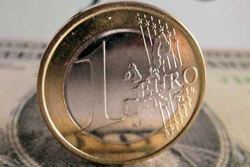 Στα 1,26 δολάρια η τιμή του ευρώ, εν μέσω προσδοκιών για νέα αύξηση επιτοκίων της ΕΚΤ