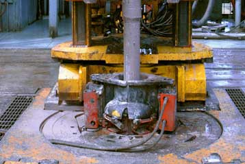 Σπάνια δείγματα ανασύρονται από τη βαθύτερη γεώτρηση του κόσμου